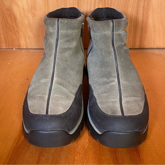 Womens 6 Teva Suede Slip On Hiking Boots Brown SEF1052 - Picture 2 of 8